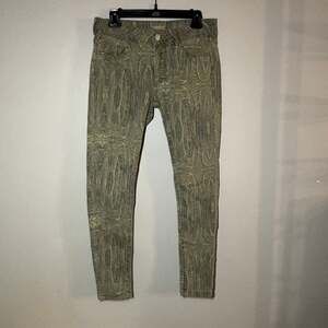 Romeo & Juliet Couture Wood Grain / Graphic Print Skinny Jeans – Size 30